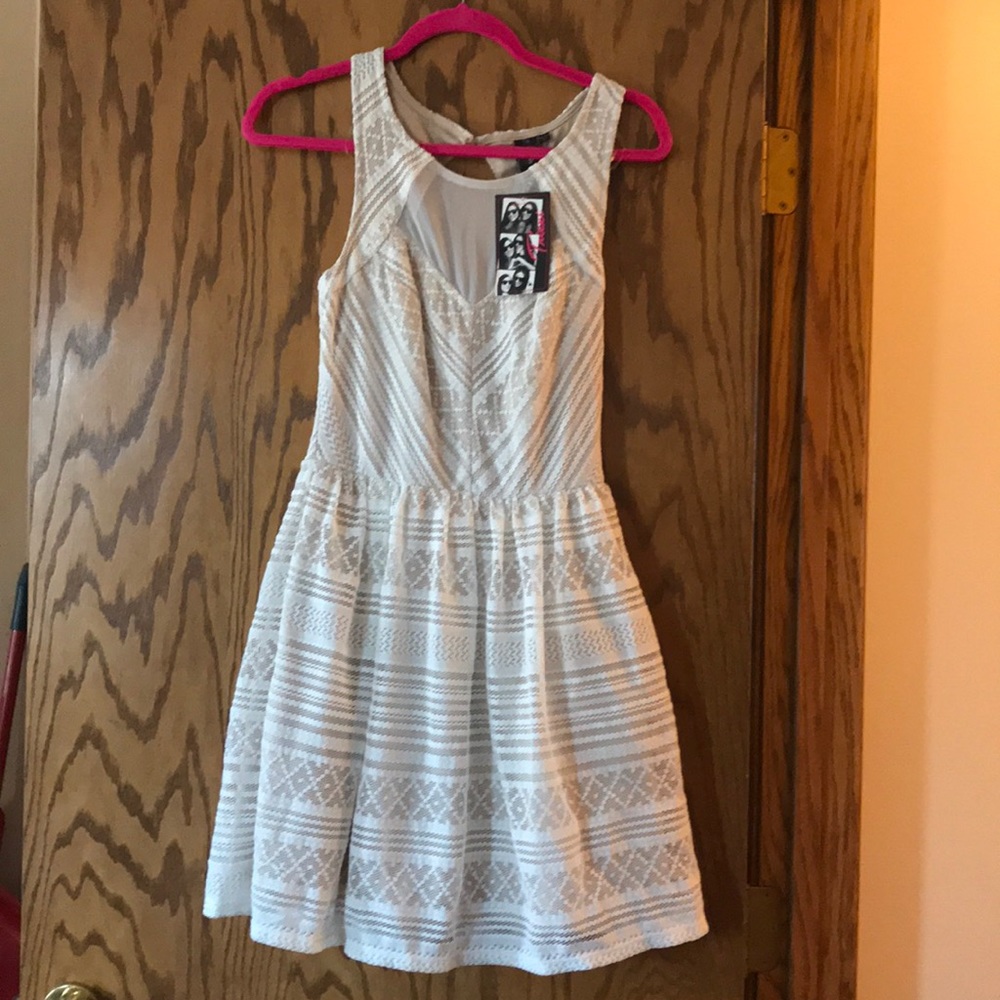 Trixxi tan dress